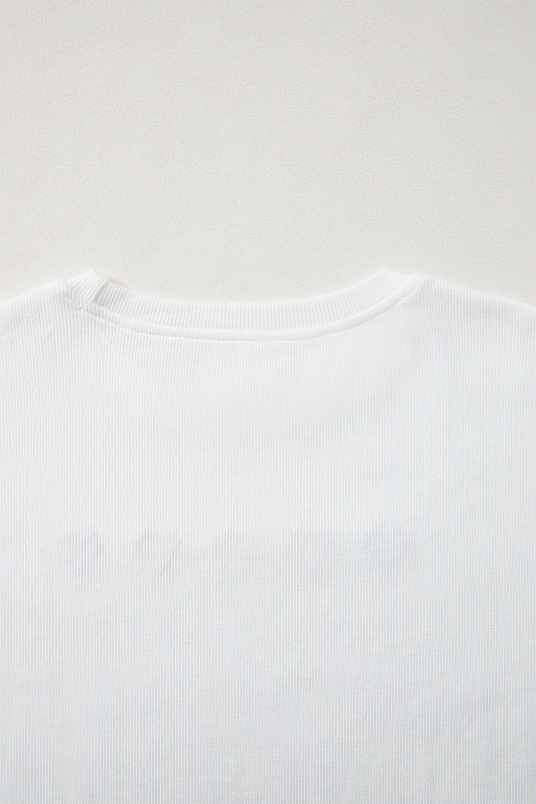 White 3d Ribbed XOXO Heart Embroidered Drop Shoulder Sweatshirt