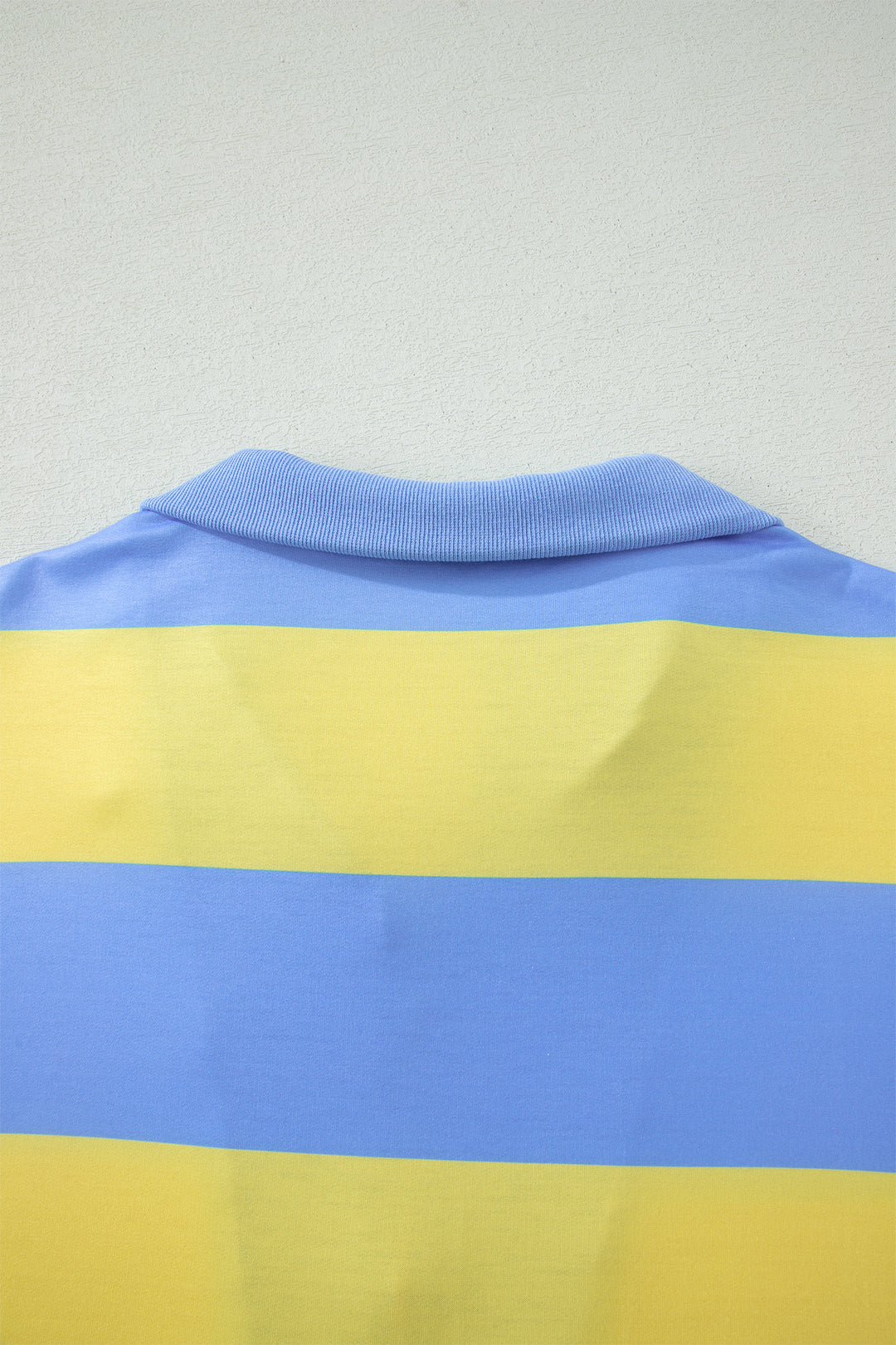 Yellow Stripe Half Zipper Placket Bracelet Sleeve Top Casual Shorts Set