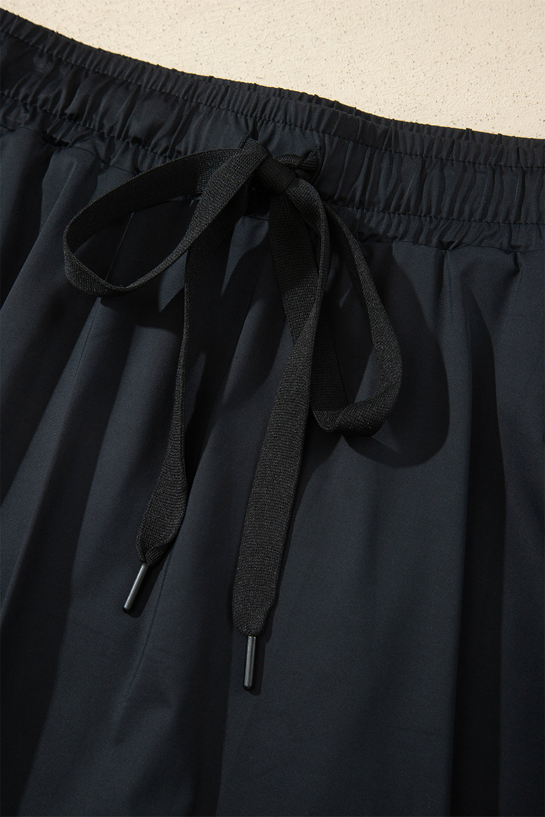 Black Plus Size Drawstring Waist Flared Tennis Skort