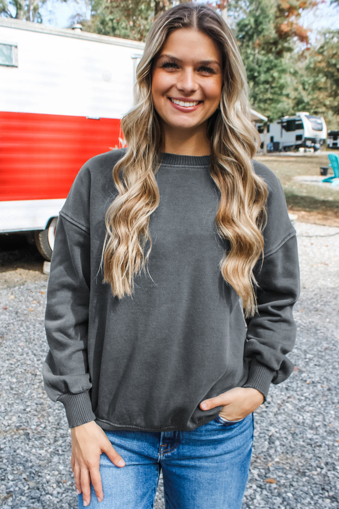 Medium Grey Solid Round Neck Long Sleeve Ribbed Cuff Loose Sweatshirt