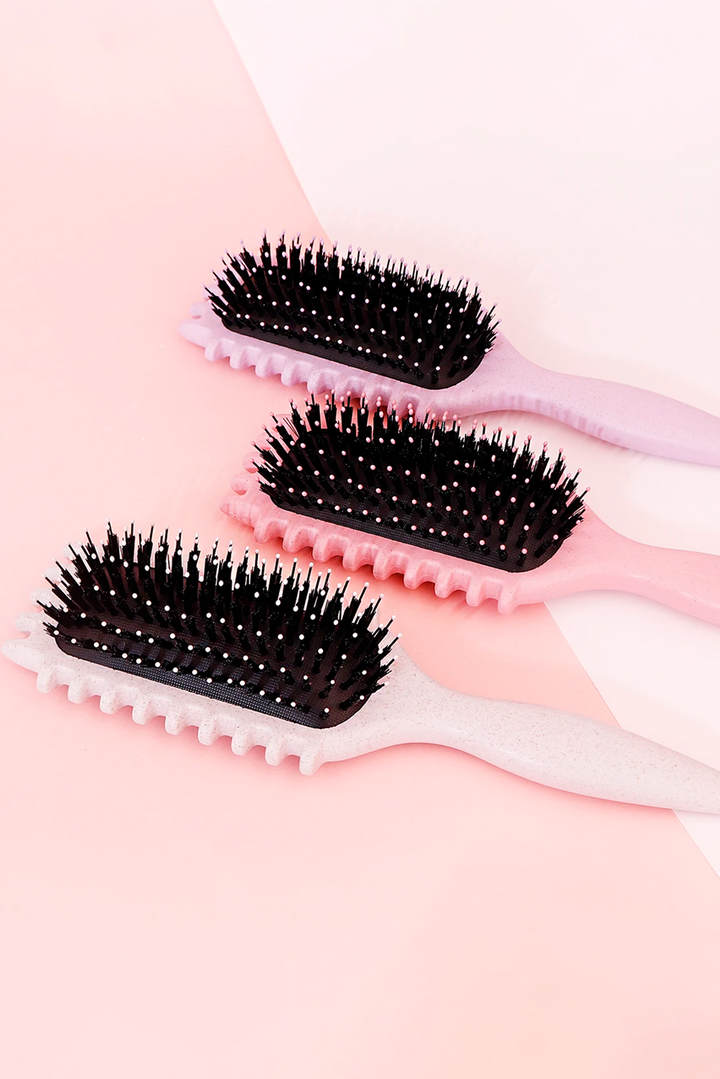 Curl-Enhancing Air Cushion Comb