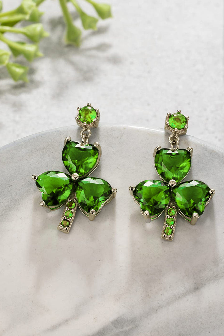 Boucles d'oreilles pendantes serties de diamants Clover