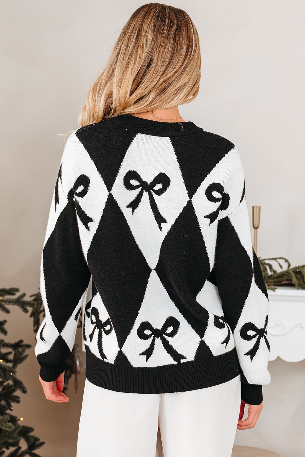 Bow Print 2-tone Rhombus Knit Loose Sweater
