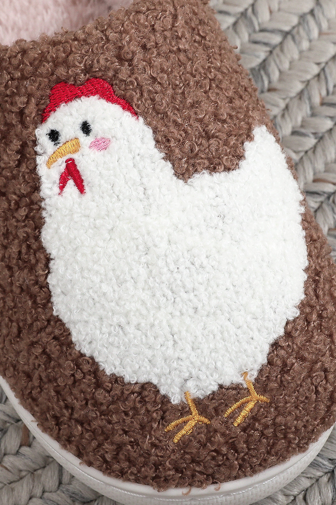 Cartoon Chick Color Contrasted Liner Plush Slippers