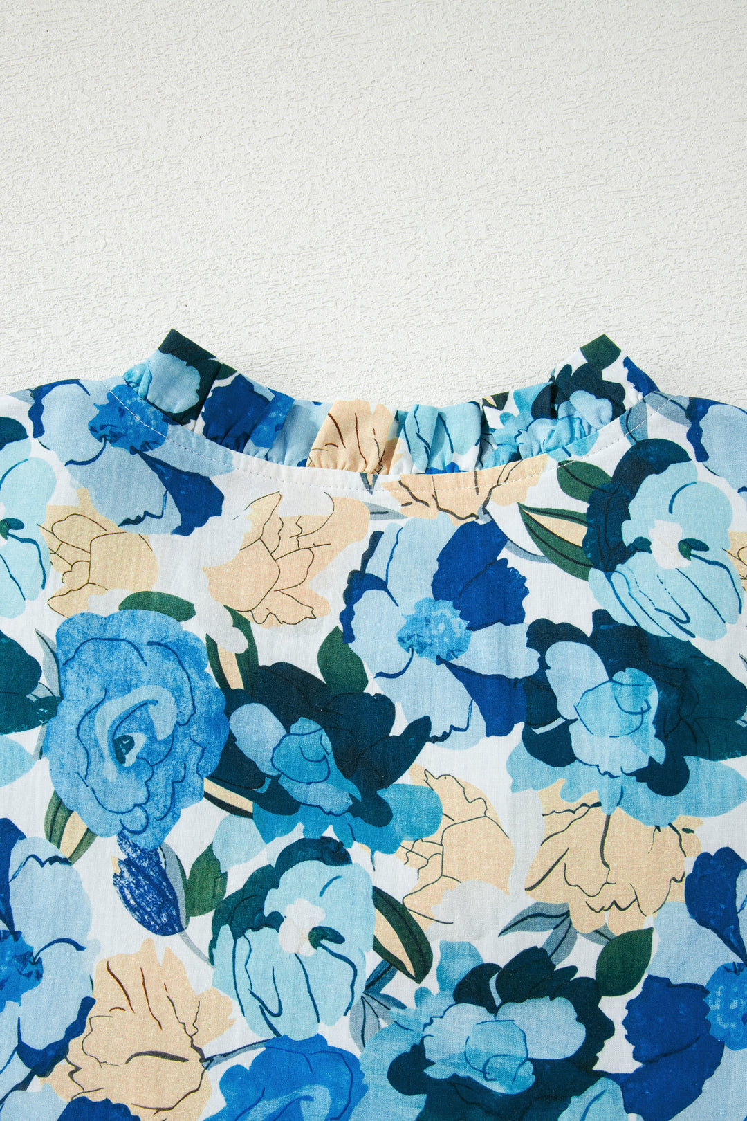 Floral Print Short Puff Sleeve V Neck Blouse
