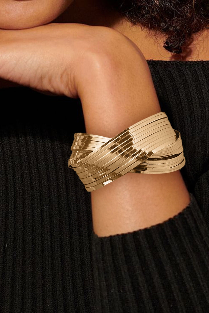 Strukturiertes Crossover-Armband aus Metall