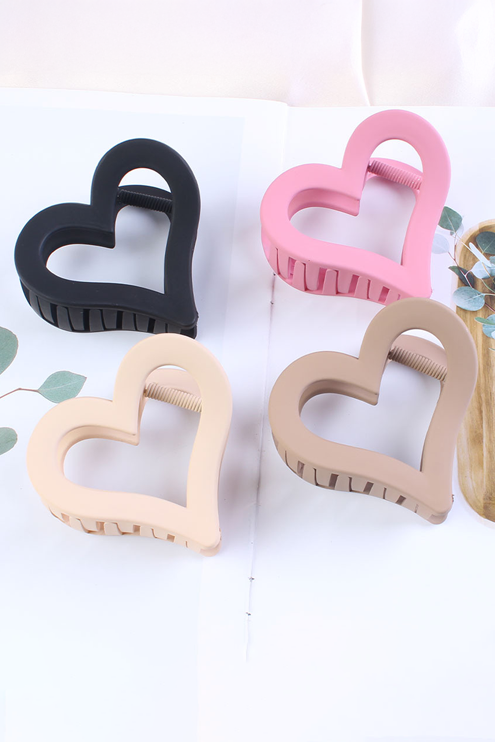 Cutout Heart Shape Frosted Small Hair Clip