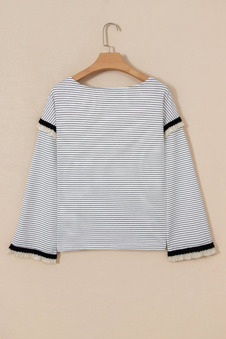 Contrasted Ruffle Trim Loose Long Sleeve Top