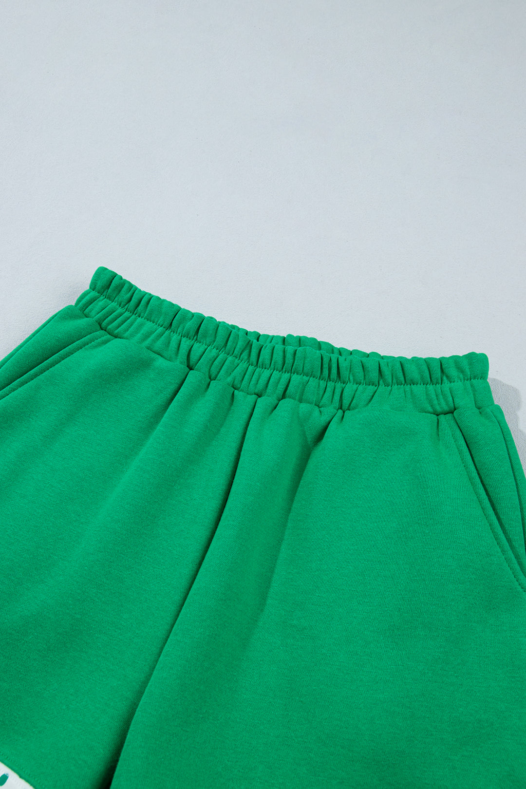 Bright Green Polka Dot Trim Baggy Pullover 2pcs Short Set