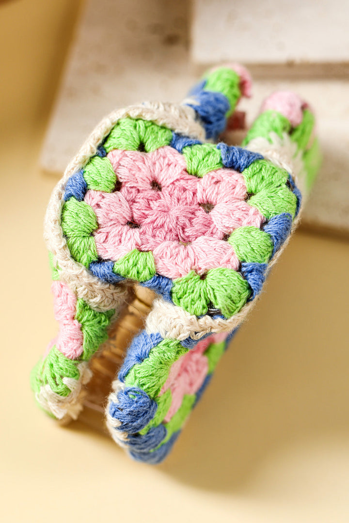 Pince à cheveux en crochet avec motif floral