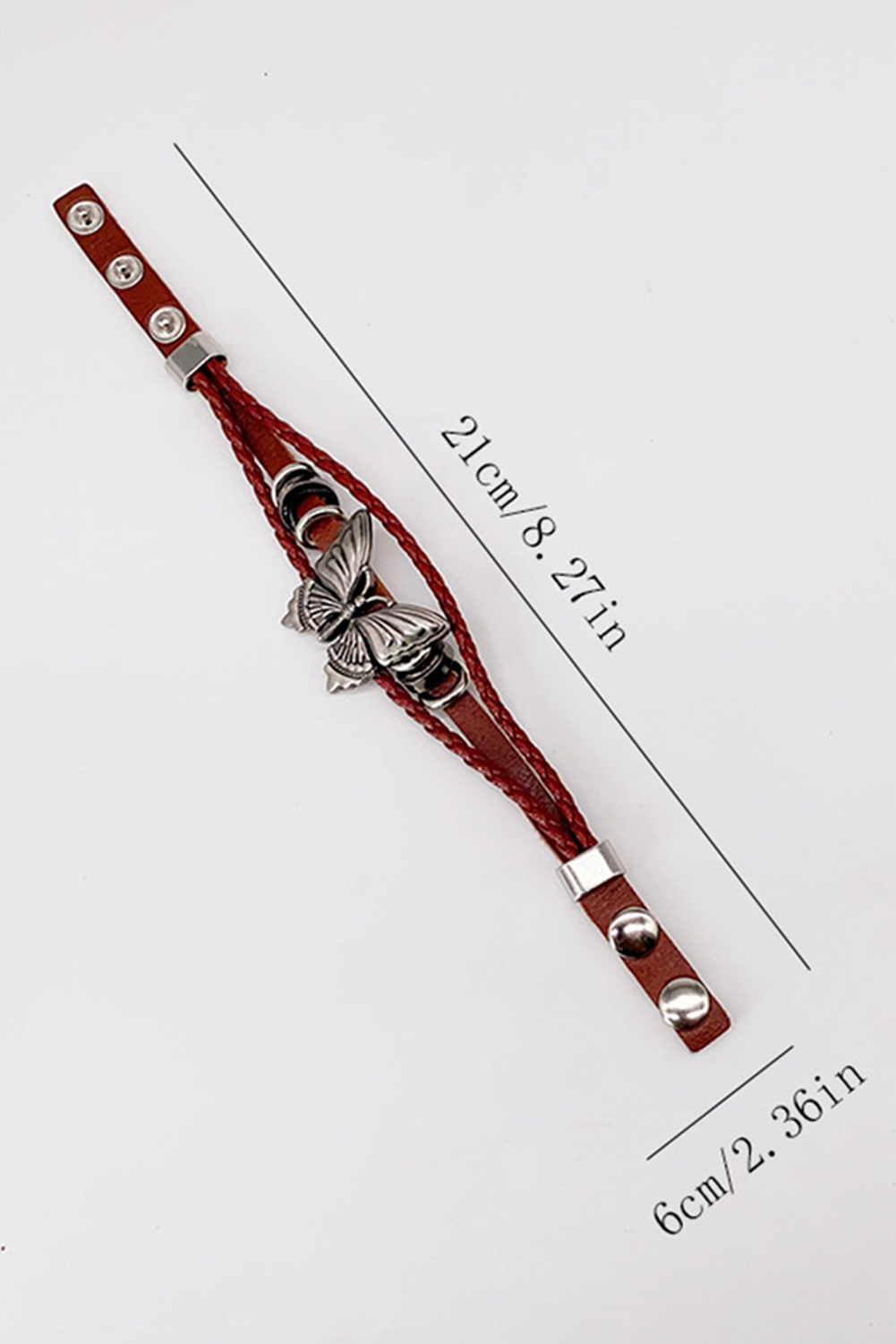 Bracelet à bouton-pression tressé en similicuir exotique avec décor papillon rétro 