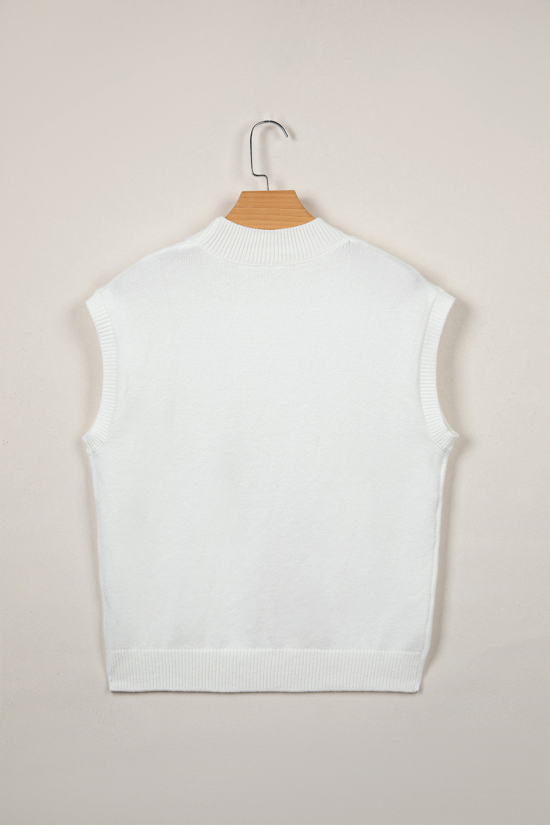 White Corded Horseshoes Ribbed Trim Mock Neck Short Sleeve Sweater