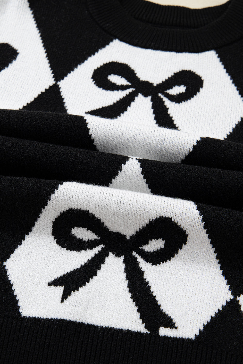 Bow Print 2-tone Rhombus Knit Loose Sweater