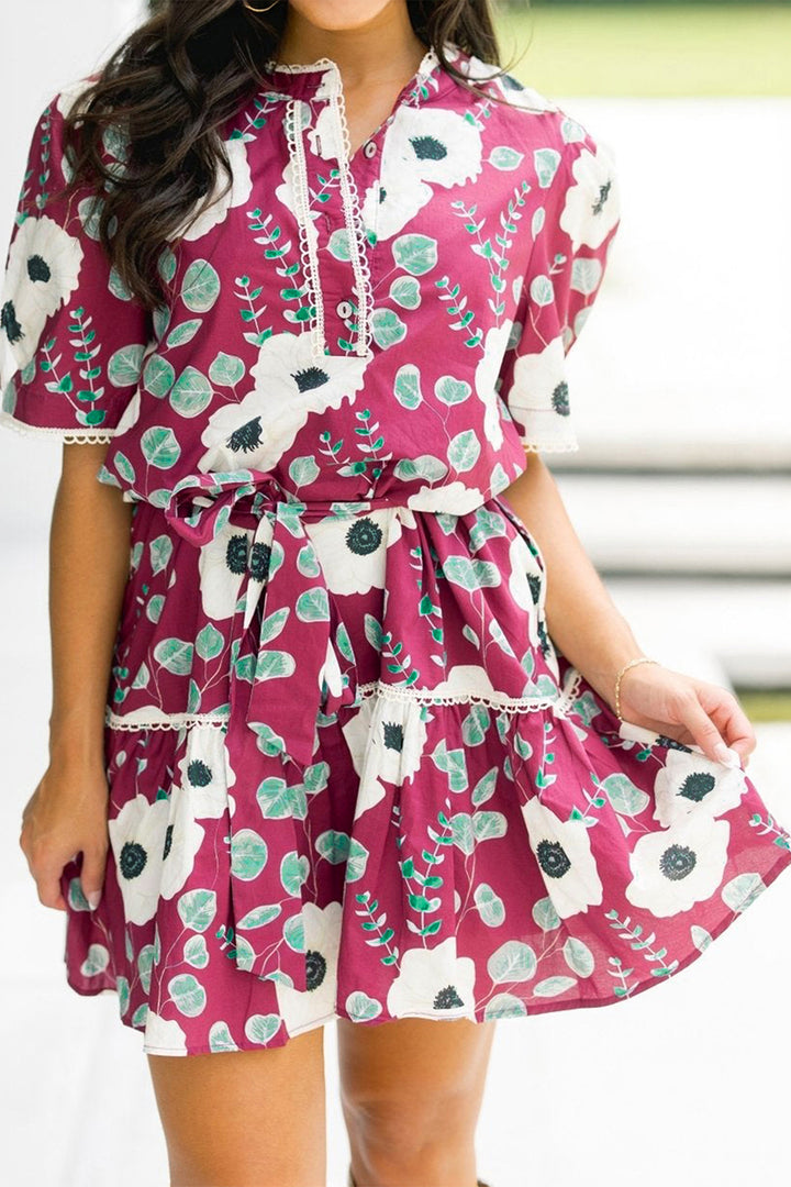 Summer Red Floral Print Trimmed Short Puff Sleeve Mini Dress with Belt