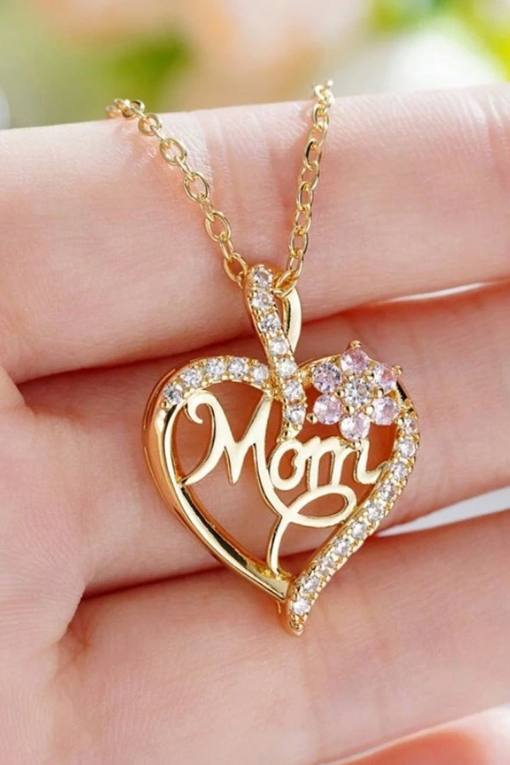 Collier Maman avec Fleur en Strass et Coeur Évidé
