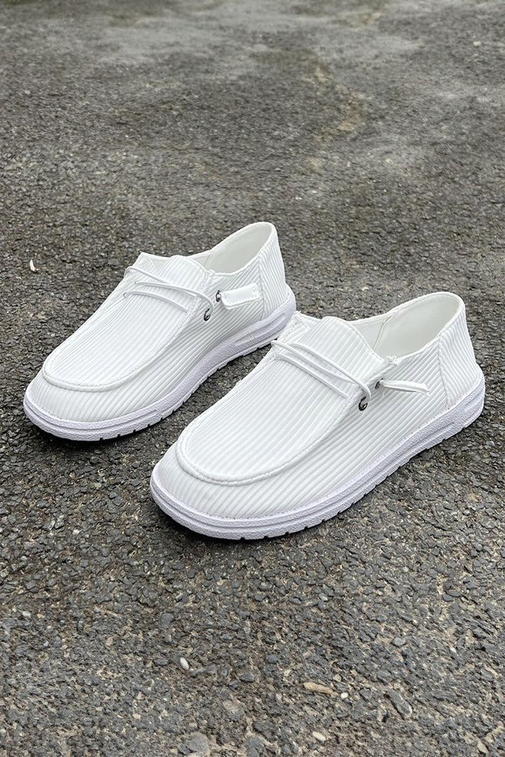 Slipper mit geripptem Schnürdekor