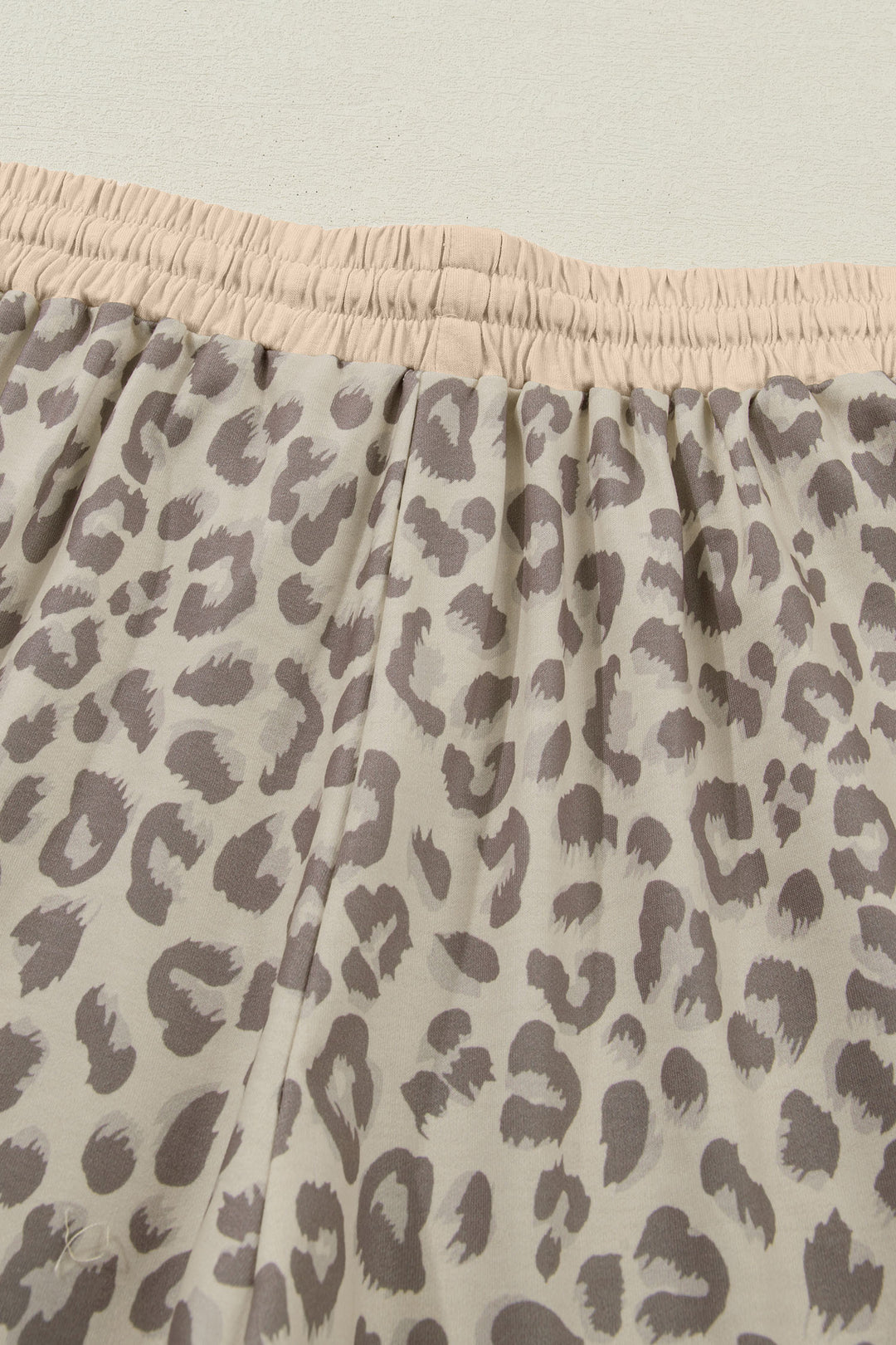Khaki V Neck Collar Leopard Printed 2pcs Short Set