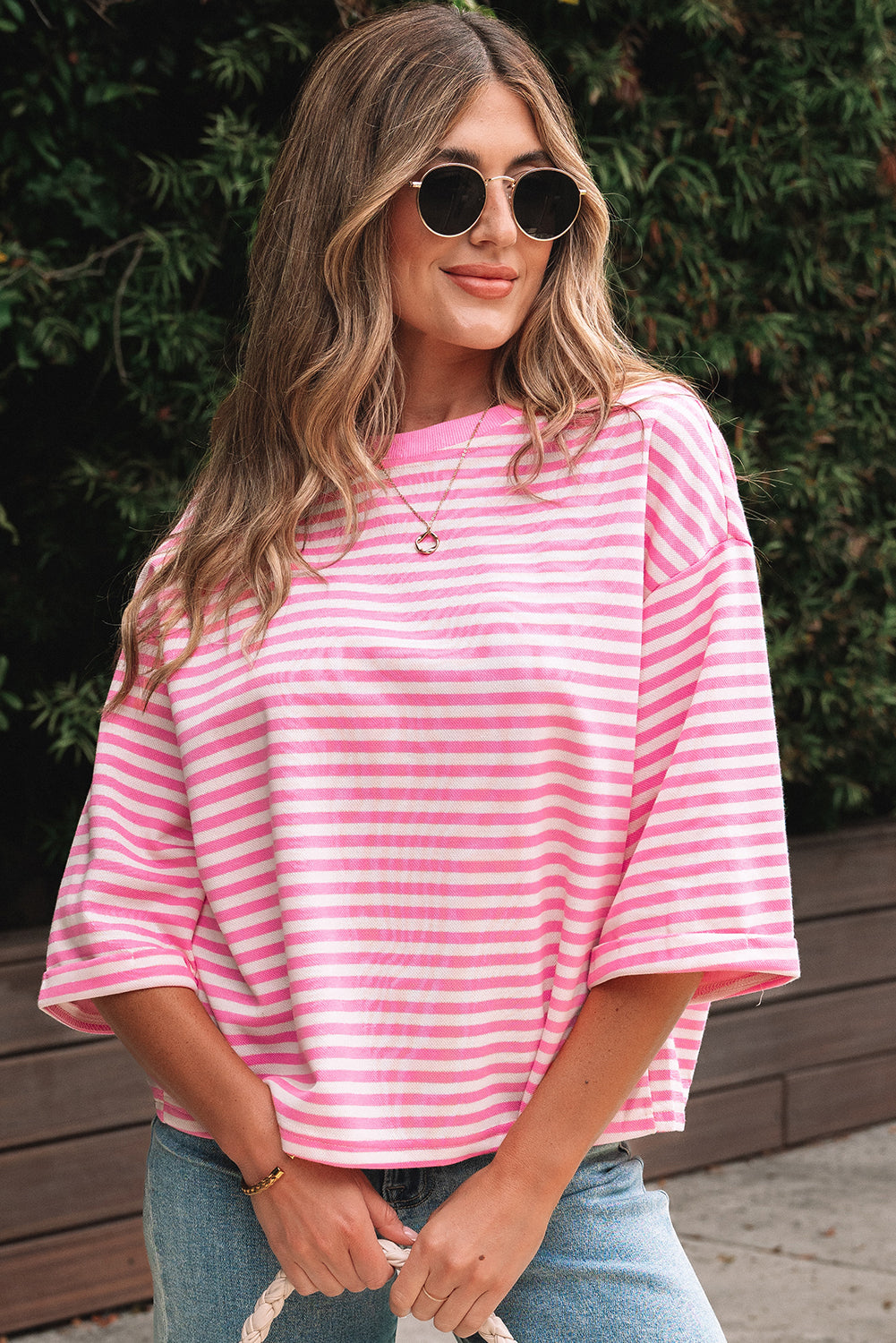 T-shirt ample à manches larges et découpes dans le dos avec nœud papillon