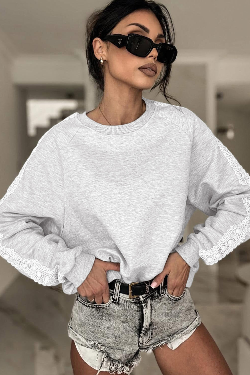 Lace Patchwork Raglan Sleeve Crew Neck Sweatshirt