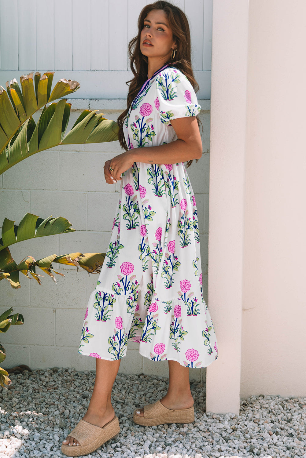 Chic White Floral Puff Short Sleeve V Neck Maxi Dress