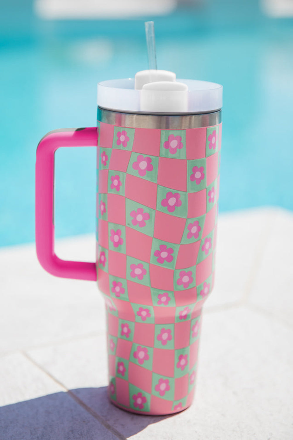 Tasse mit Blumen-Karomuster und Strohhalm, 40 oz