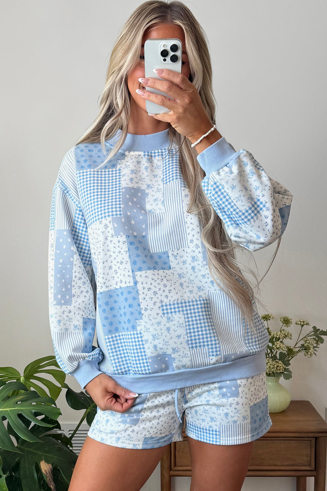 Sky Blue Patchwork Floral Print Drop Shoulder Baggy Pullover Drawstring Shorts Set