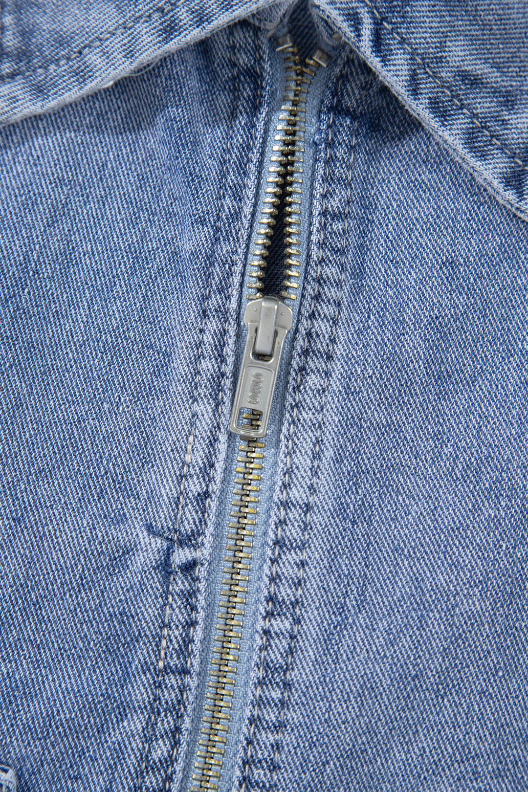 Beau Blue Studded Metal Zipper Rivet Pockets Denim Jacket