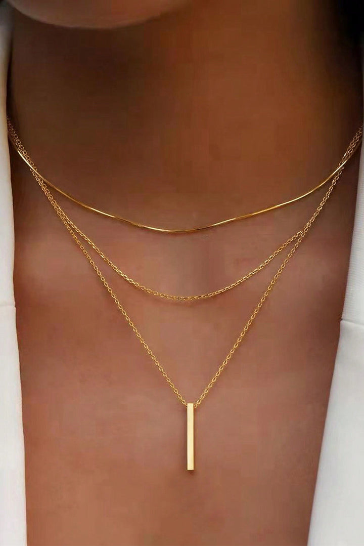Collier chaîne réglable à plusieurs niveaux avec pendentif en barre