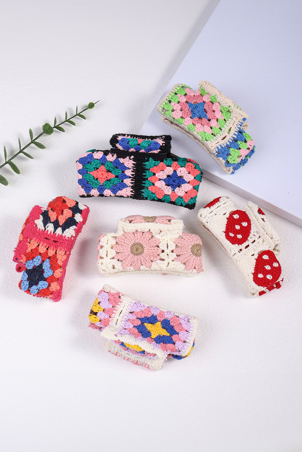 Pince à cheveux en crochet avec motif floral