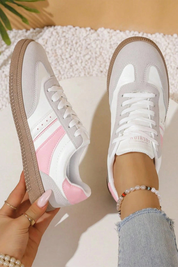 Fashionable Patchwork Lace Up Low Top Casual Flat Sneakers