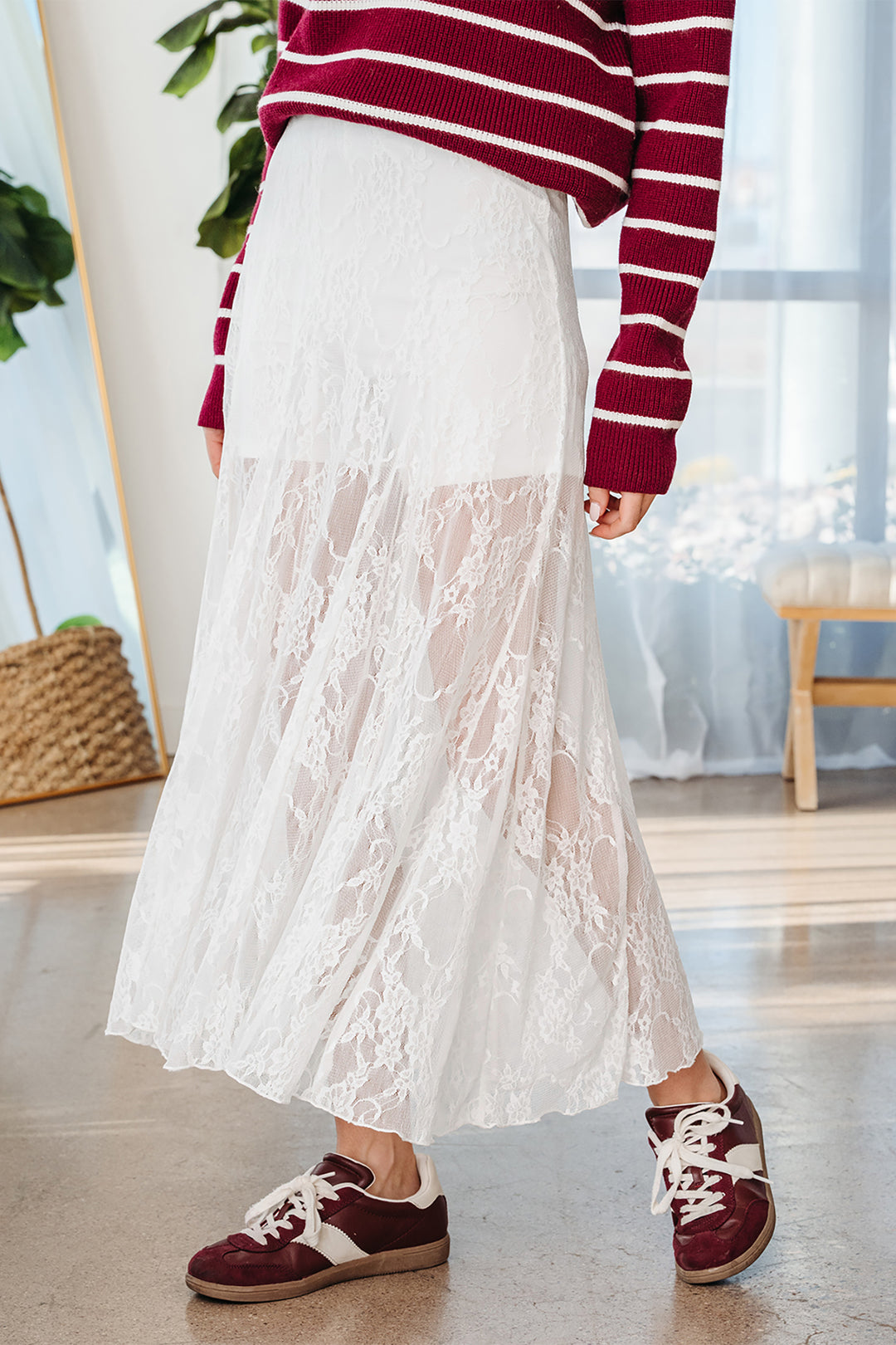 Chic White Sheer Floral Lace Flowy Maxi Skirt