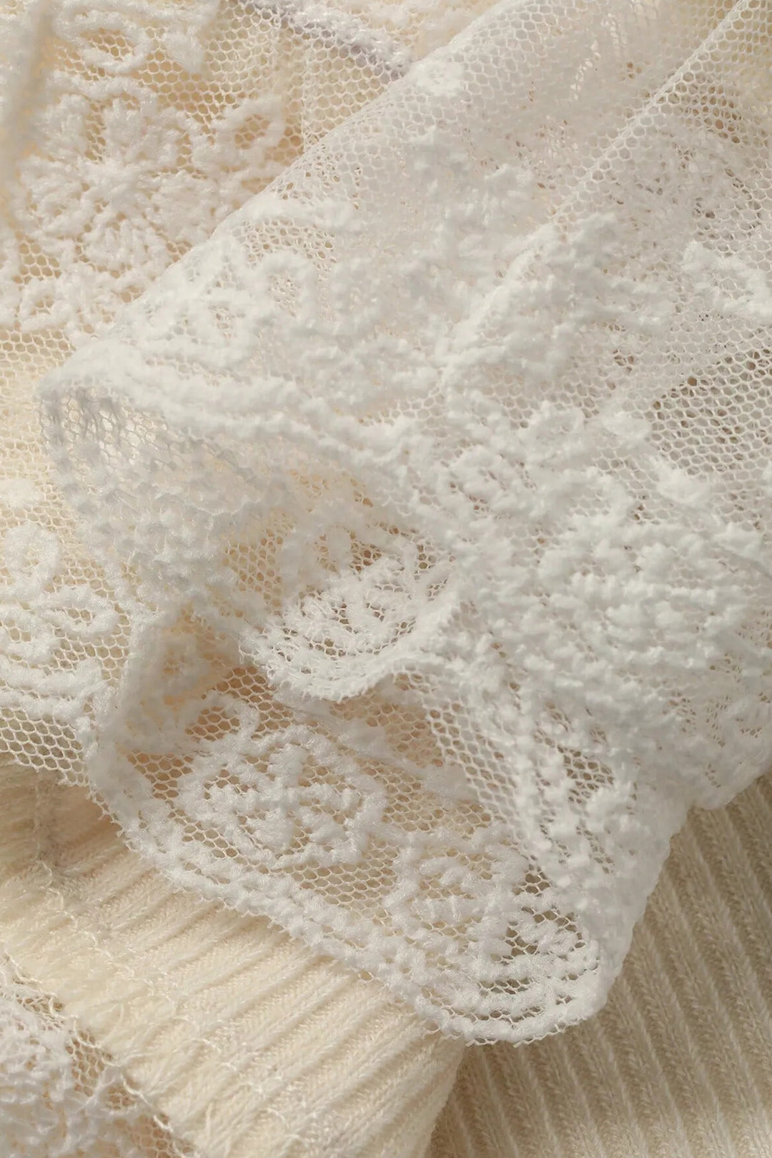 Chic Beige Ribbed Knit Sweet Lace Hem Vest