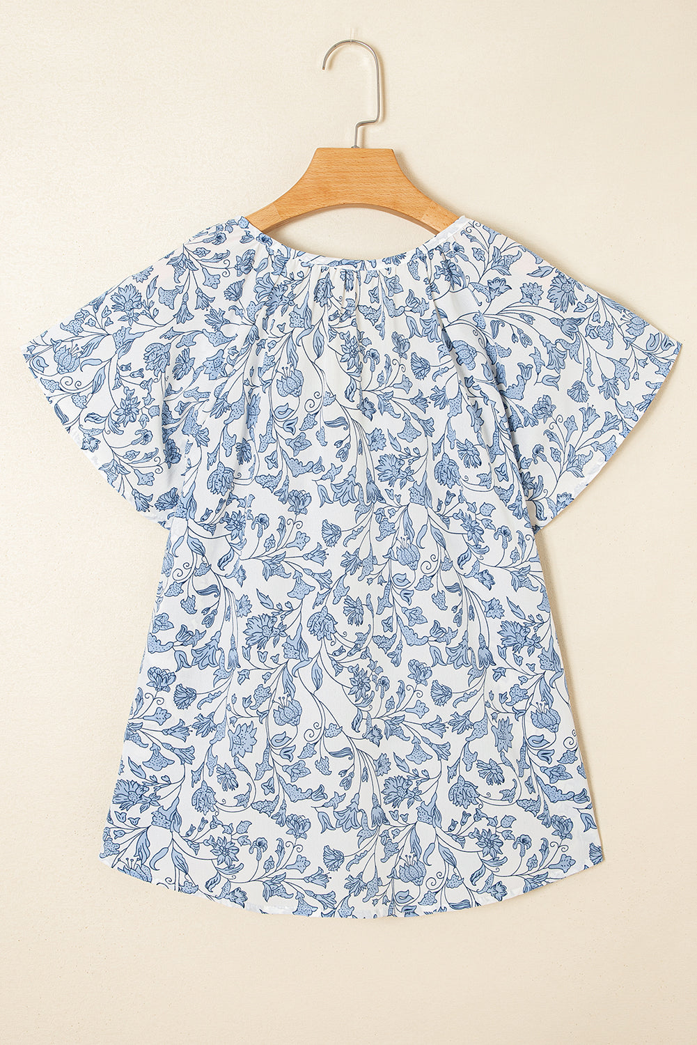 Sky Blue V-neck Short Sleeve Fashion Print Fantasy Fluttering Blouse