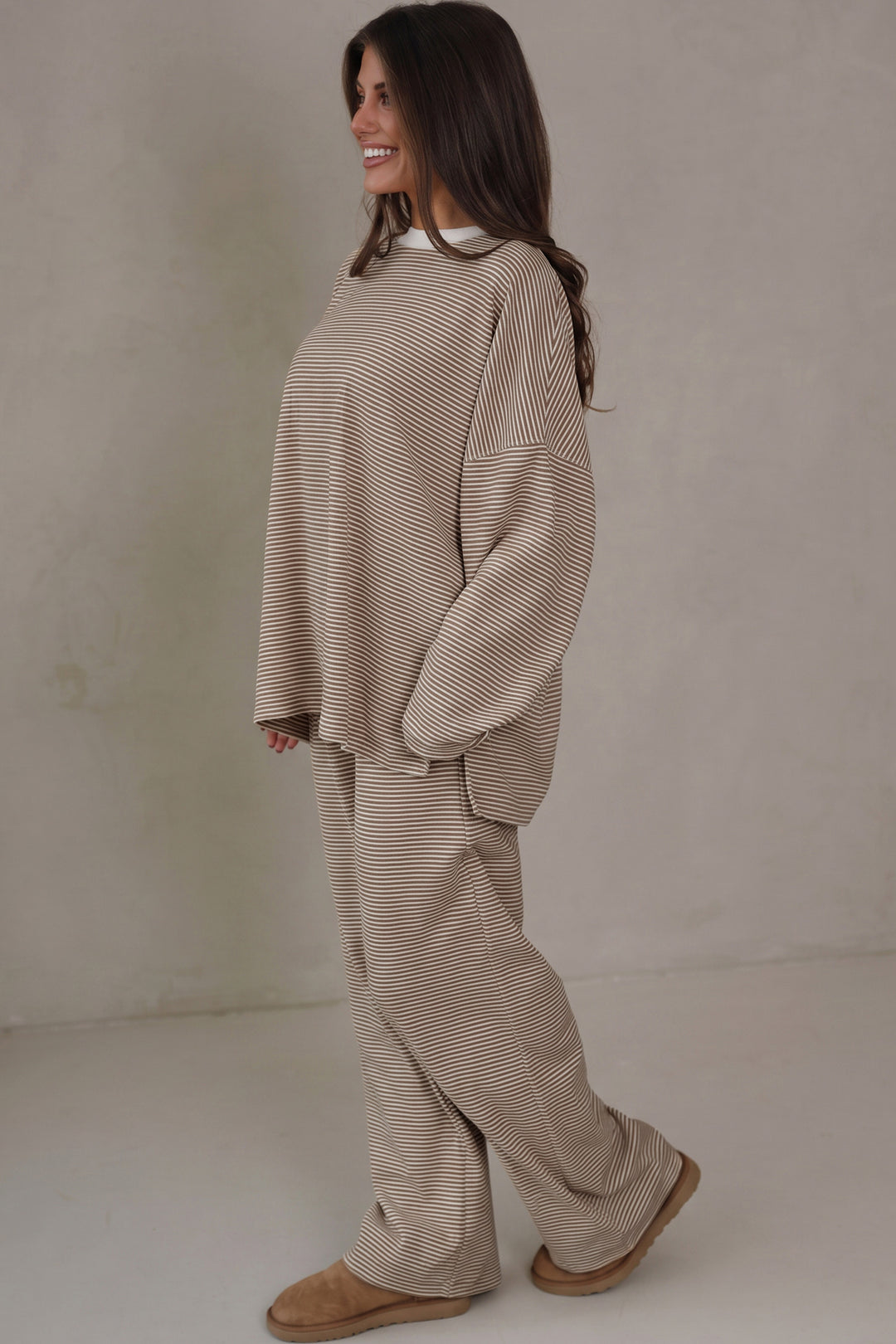Beige Stripe Contrast Trim Round Neck Oversize Long Sleeve Top 2pcs Pant Set