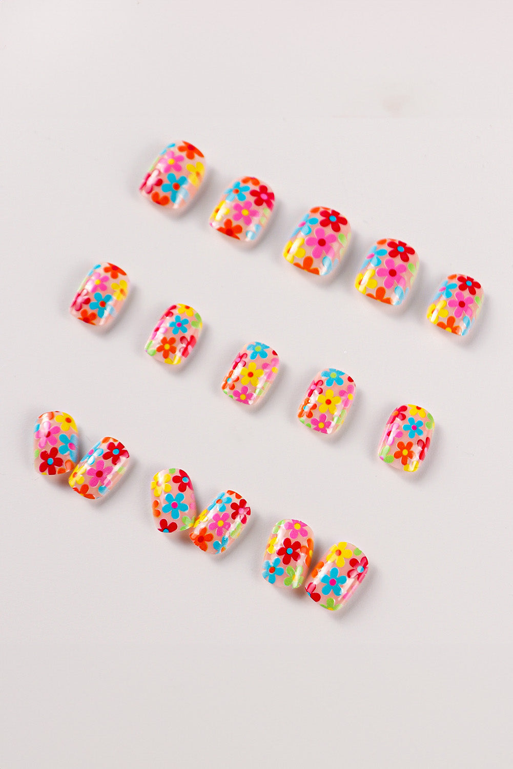 Cute Flowers Print Press On False Nails
