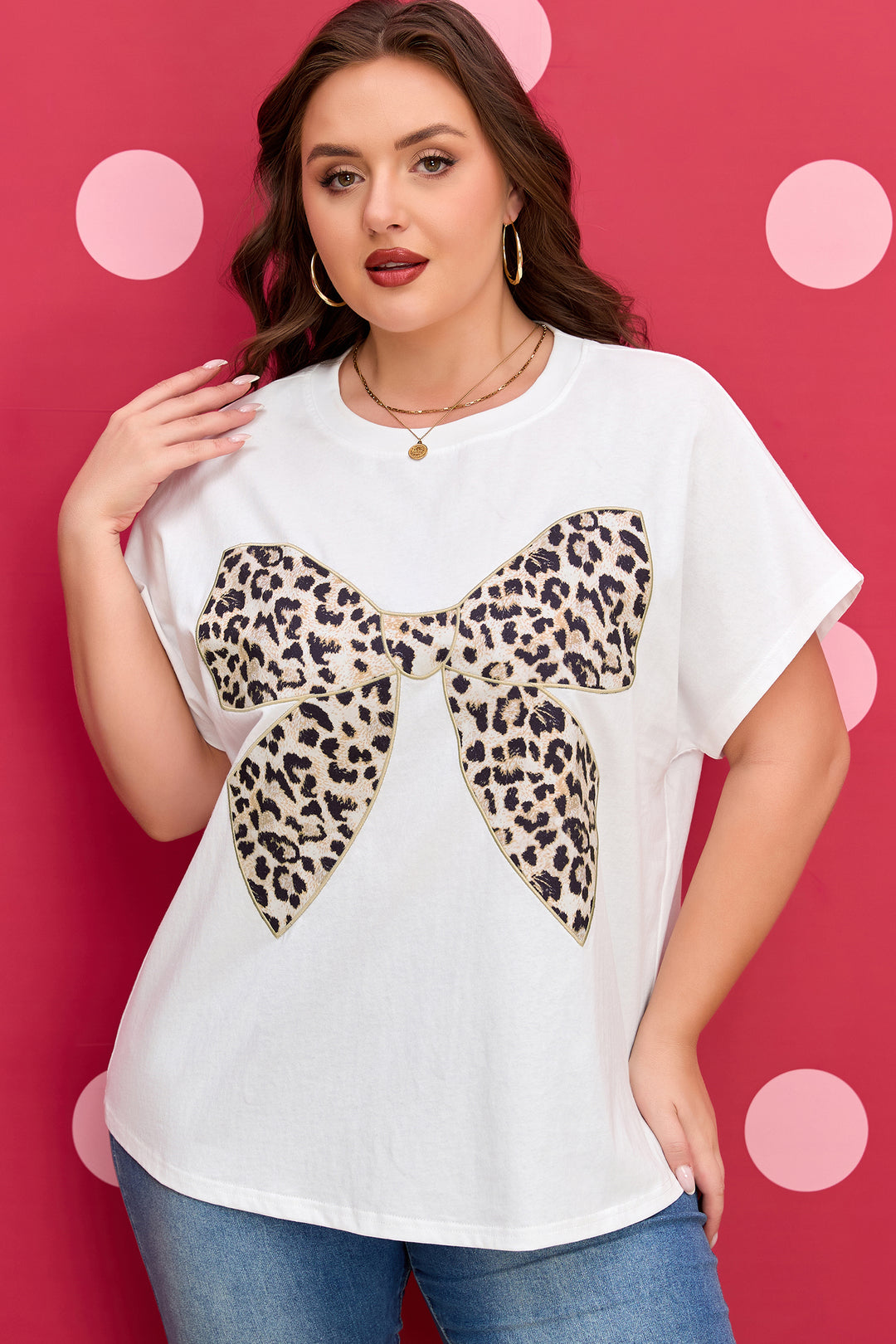 White Plus Size Leopard Bow Embroidered Patch Casual Cotton T Shirt