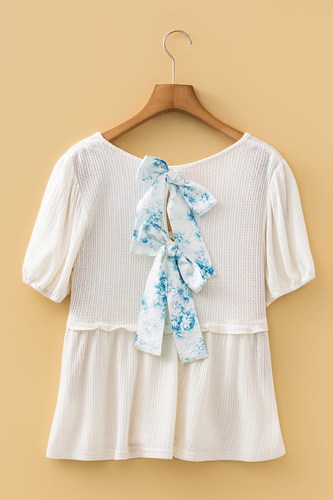 Textured Knit V Neck Short Bubble Sleeve Peplum Top