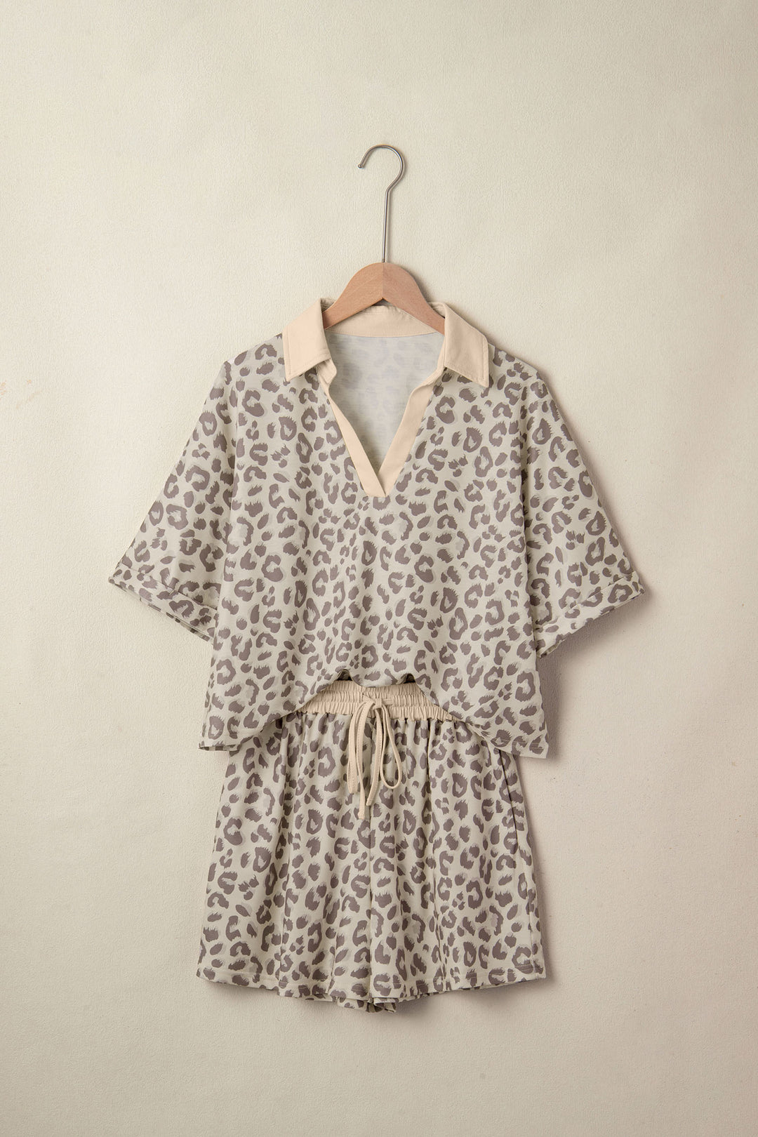 Khaki V Neck Collar Leopard Printed 2pcs Short Set