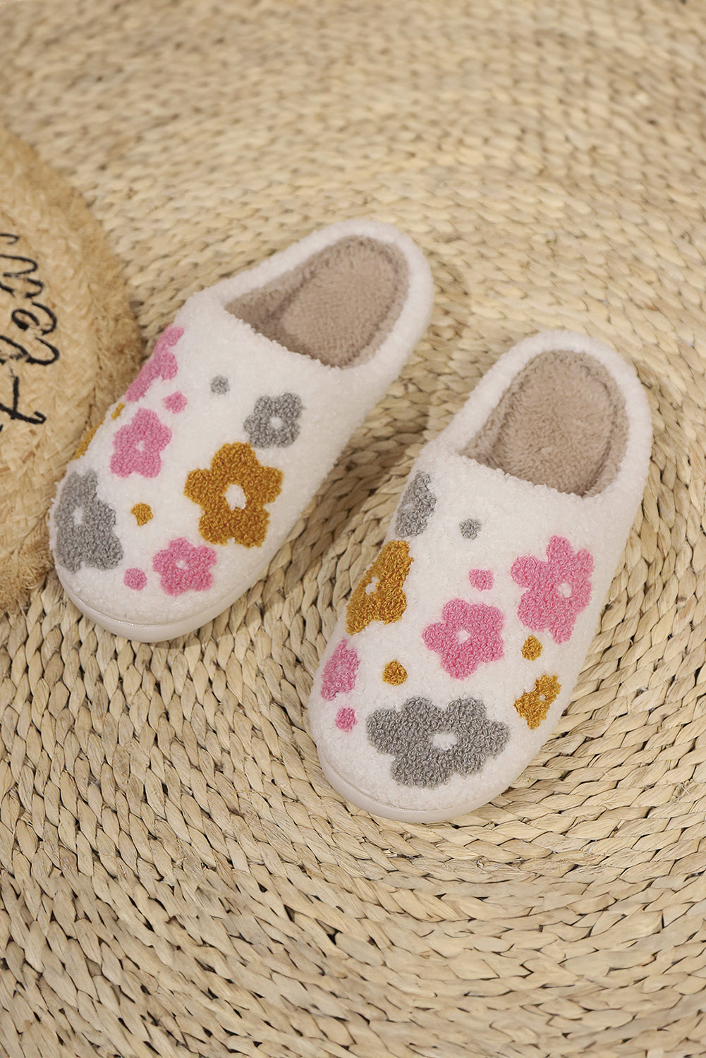 Fuzzy Flower Pattern Winter House Slippers