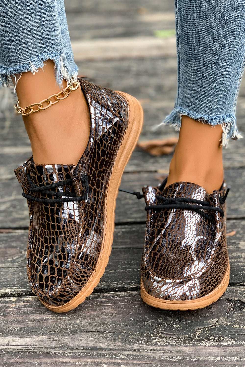 Sleek Snake Skin Print Lace-up Detail Comfort Loafer Shoes