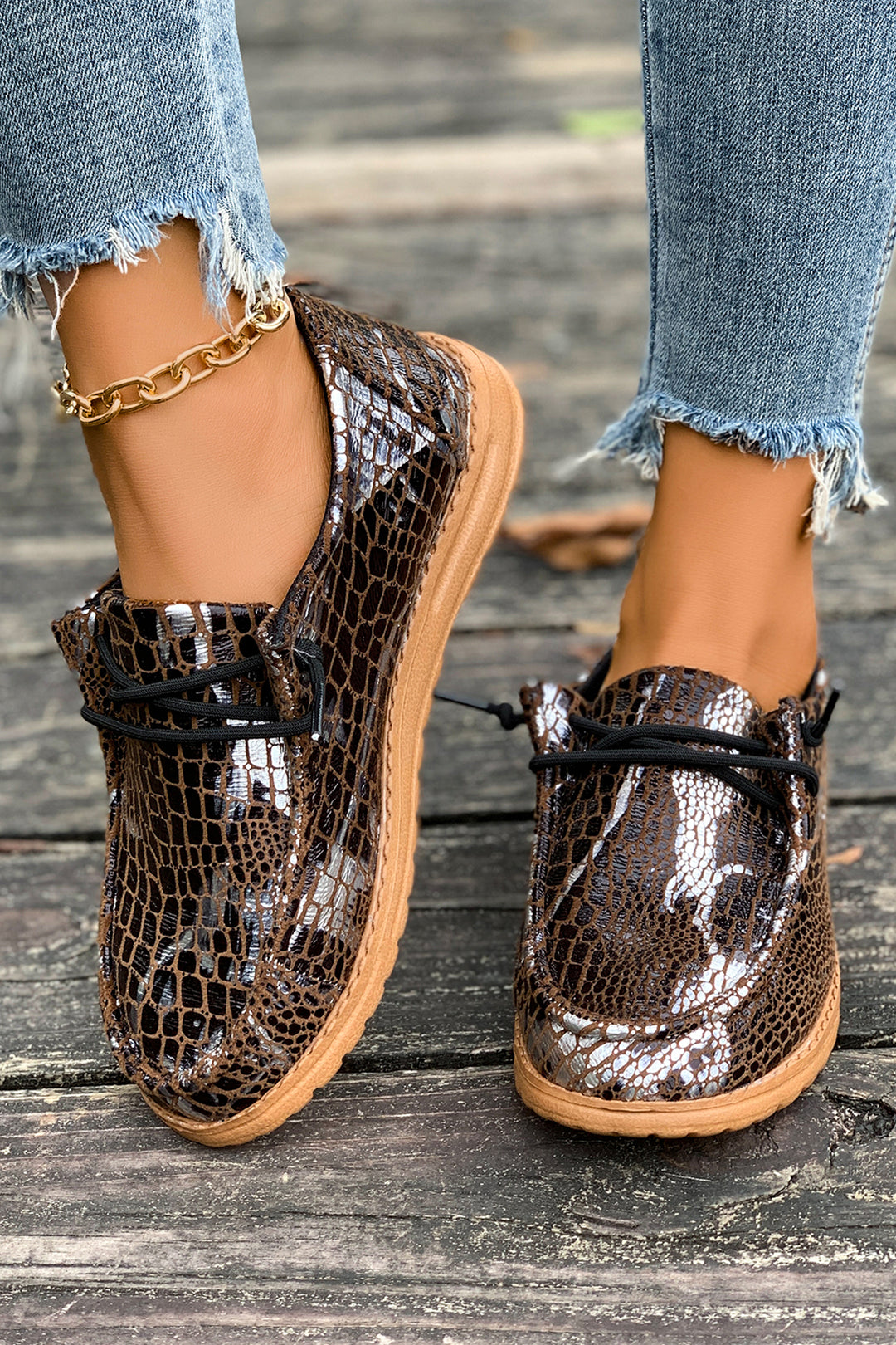 Sleek Snake Skin Print Lace-up Detail Comfort Loafer Shoes
