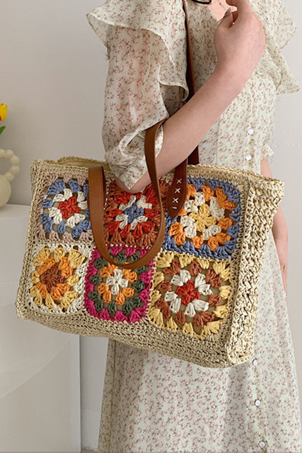 Grand sac fourre-tout carré en crochet floral