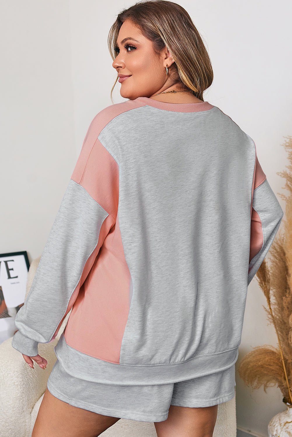 Light Grey Uneven Hem Pullover Casual Shorts Plus Size 2pcs Outfit