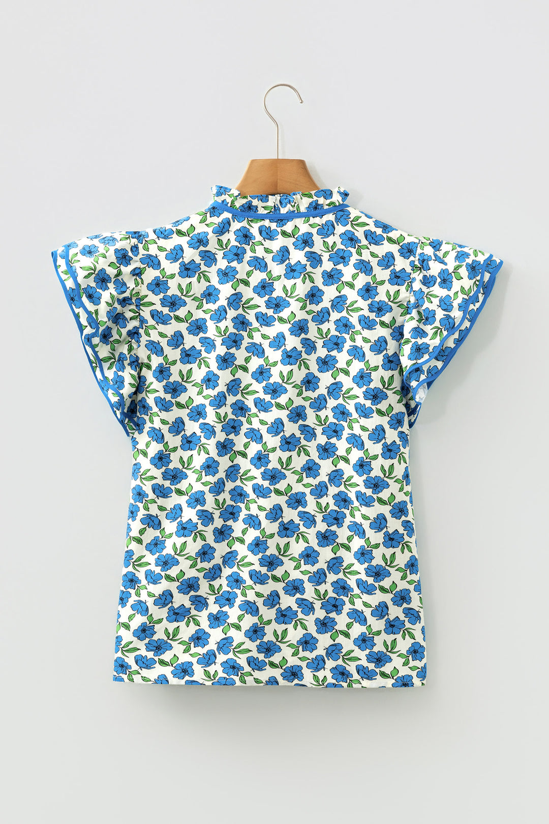 Tiered Flutter Sleeve Pleated Flower Blouse
