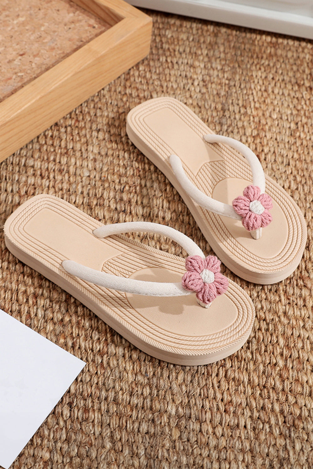 Corded Flower Vacation Casual Flip Flops