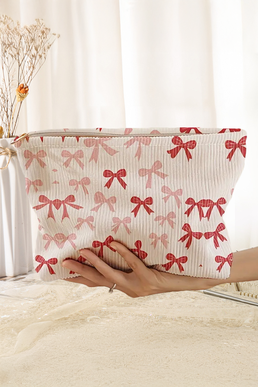 Bows Print Zipped Corduroy Makeup Storage Bag