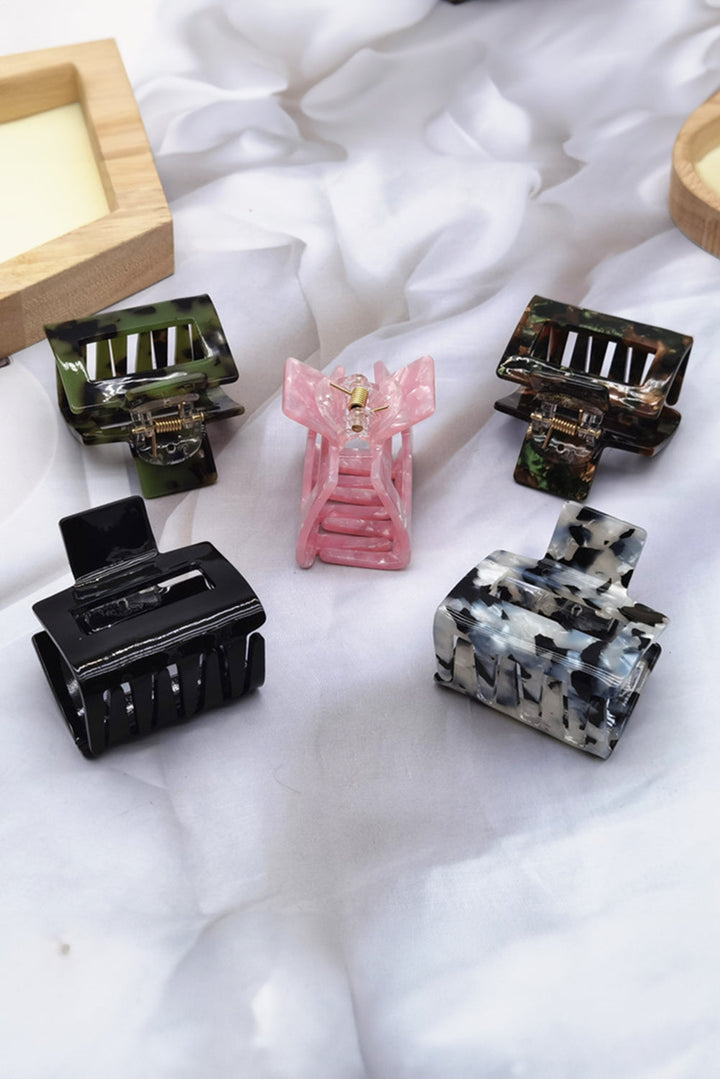 pince à griffe carrée découpée noire