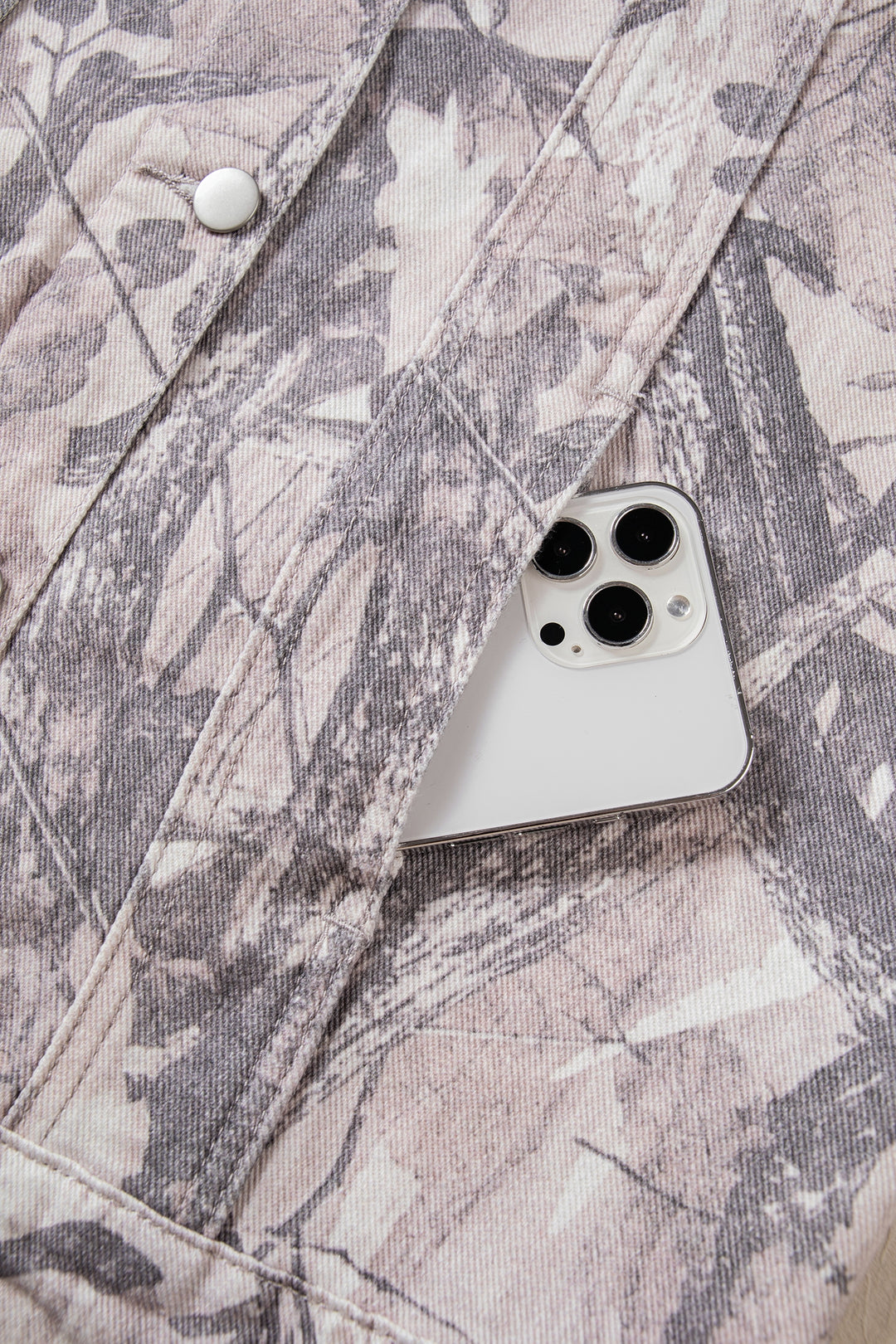 Gray Abstract Camo Print Colorblock Collar Oversized Shift Silhouette Denim Jacket
