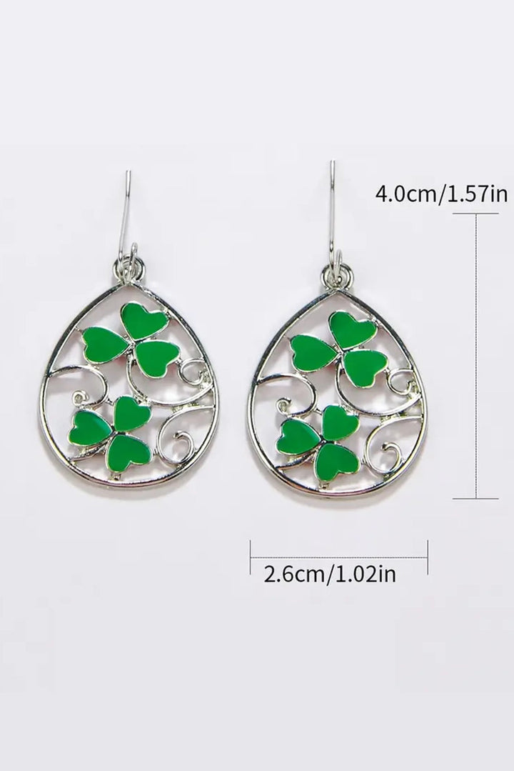 Boucles d'oreilles pendantes creuses en forme de trèfle de la Saint-Patrick