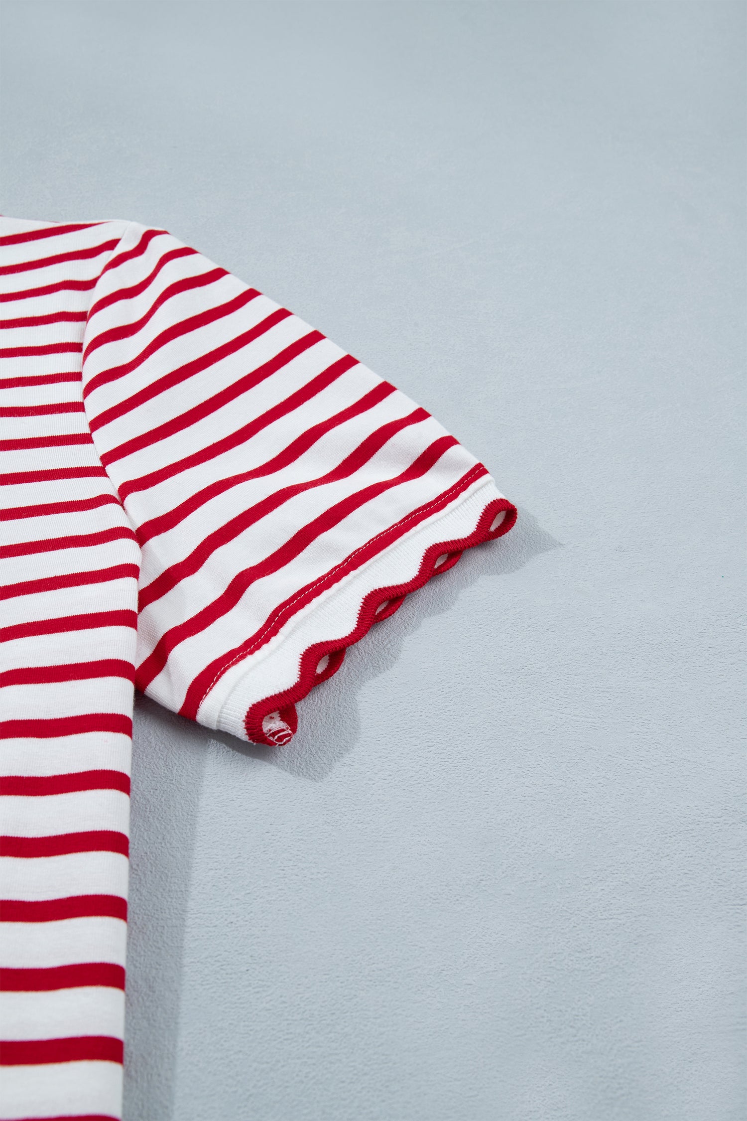 Cute Red Stripe Scallop Trim Casual Top 2pcs Short Set – ModeShe